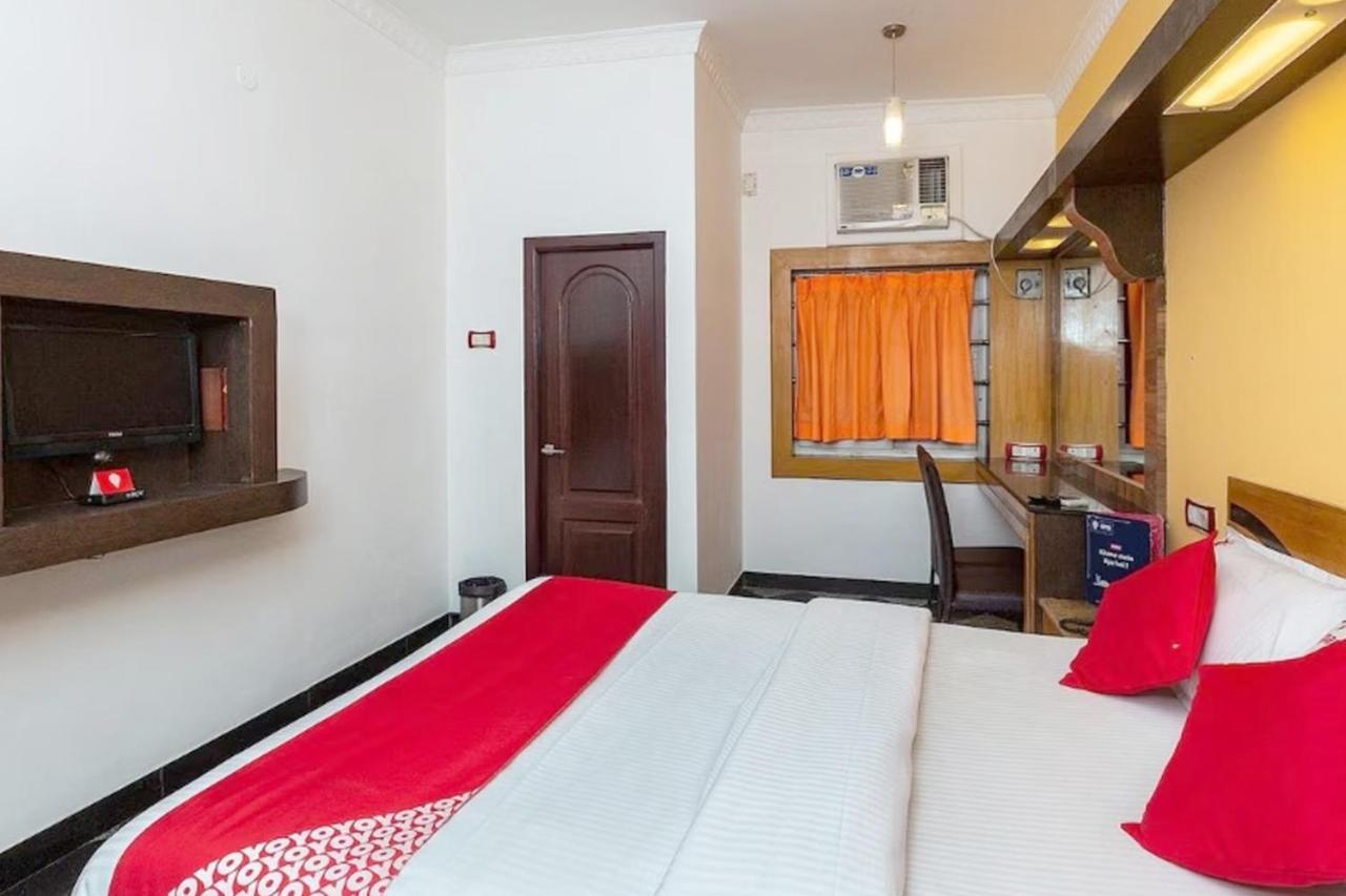 Hotel Sunpark Inn Madras Buitenkant foto